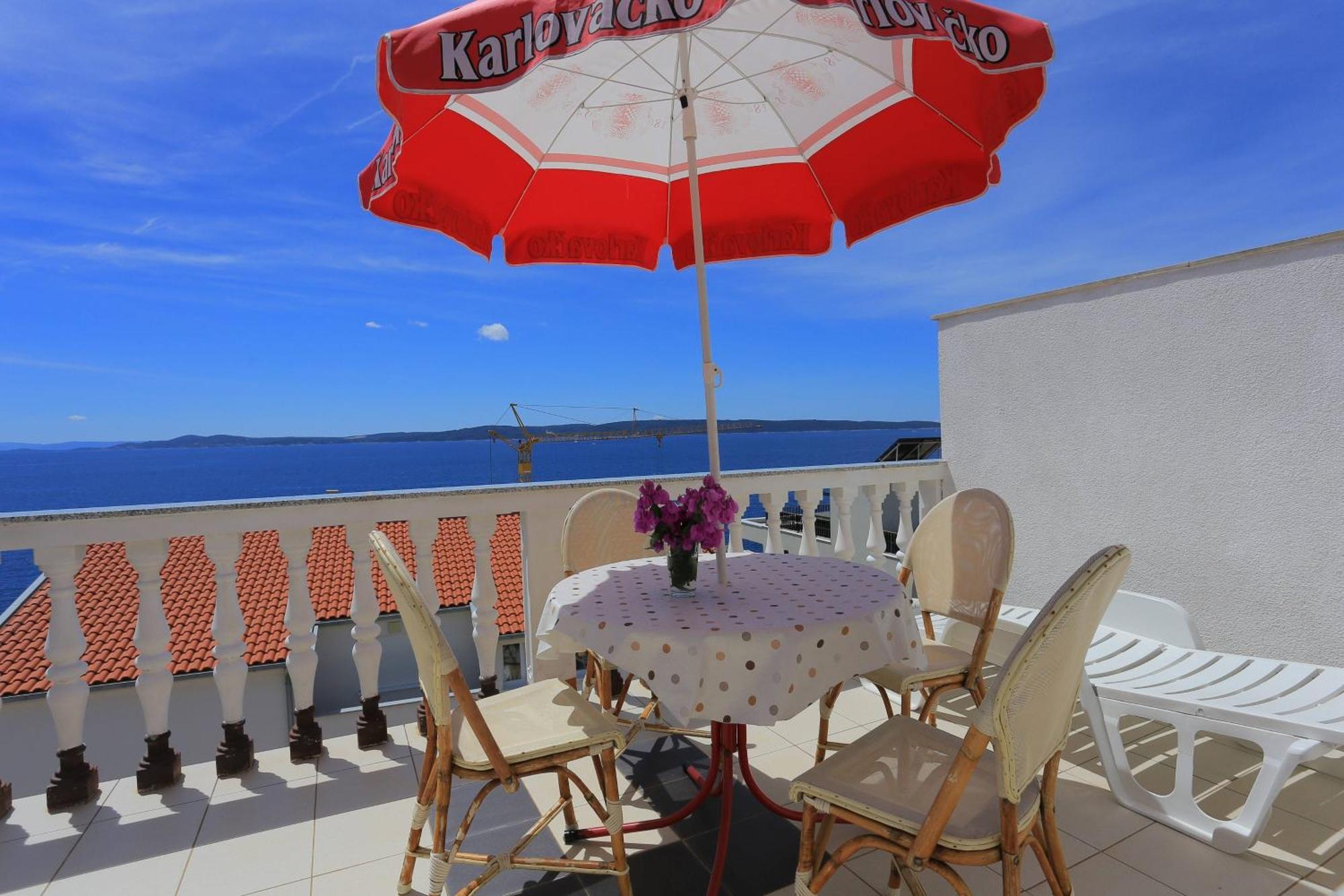 Family Friendly Apartments With A Swimming Pool Businci, Ciovo - 11232 Trogir Exterior foto
