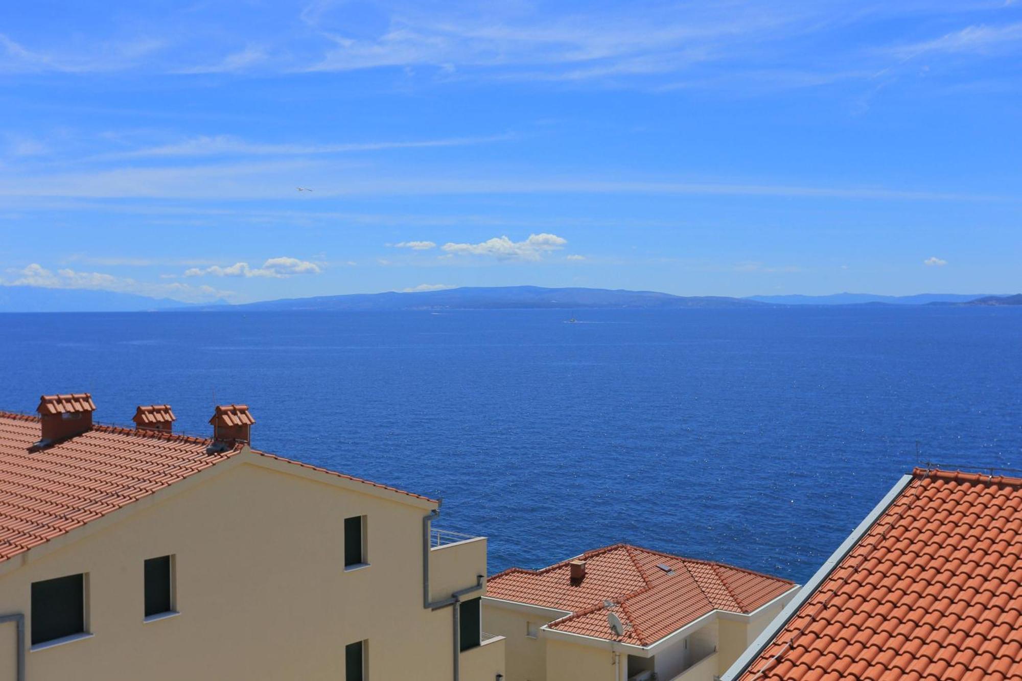 Family Friendly Apartments With A Swimming Pool Businci, Ciovo - 11232 Trogir Exterior foto